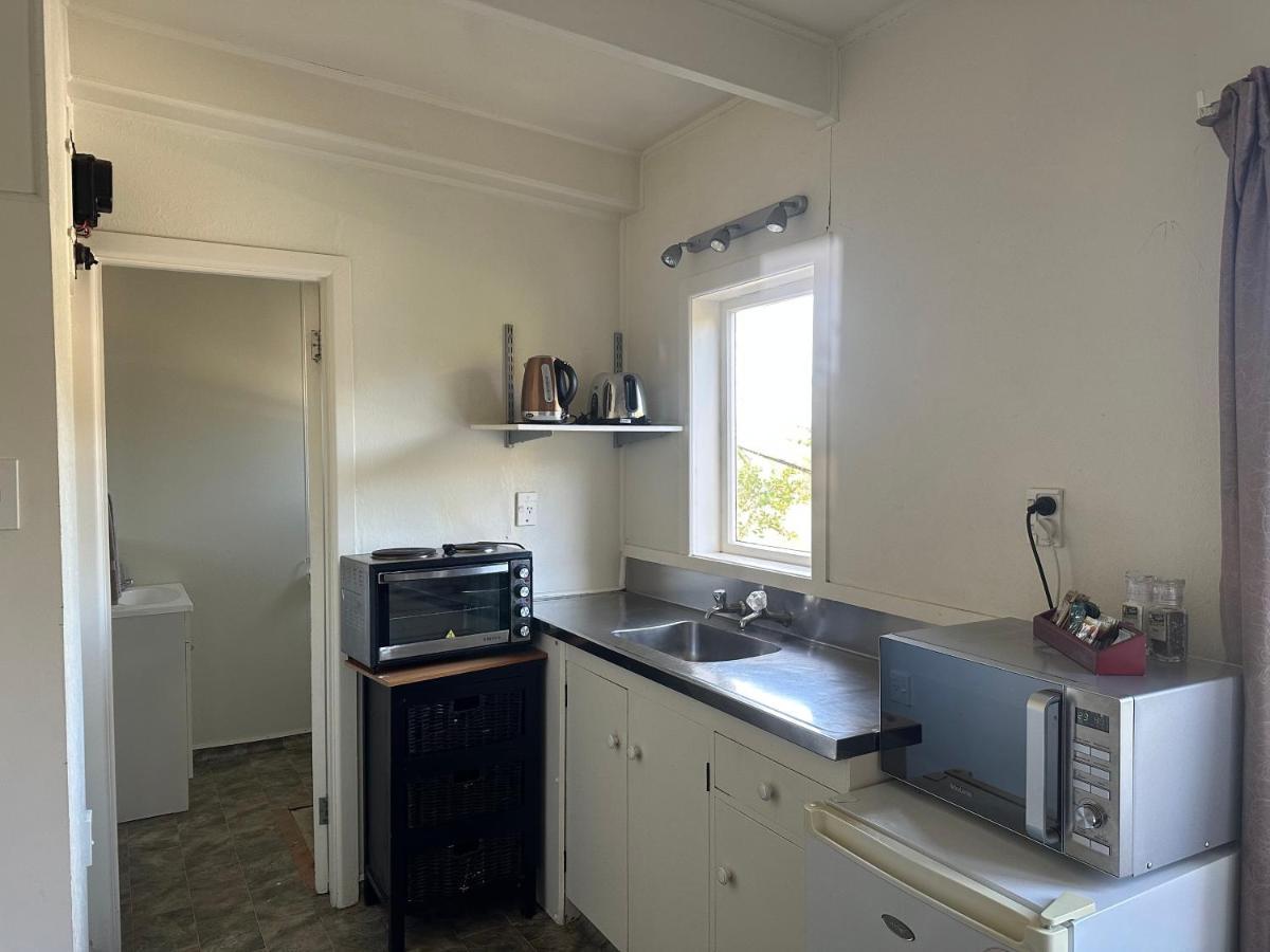 Touchwood Motor Inn & Inner City Camping Ground Auckland Eksteriør billede